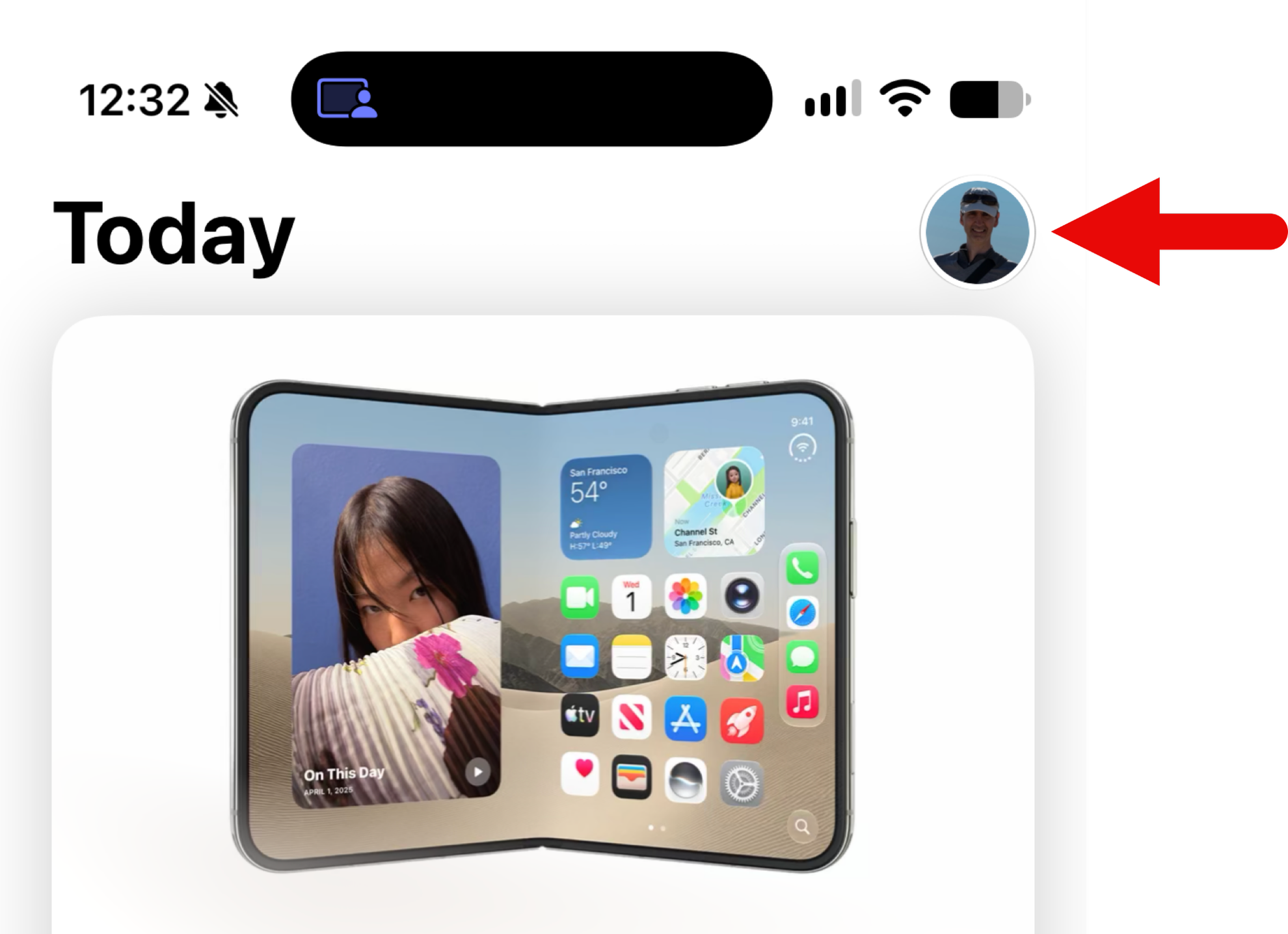 스크린샷: App Store가 열리면 화면 오른쪽 상단의 프로필 사진을 탭하세요: